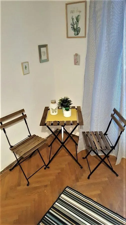 Studio Central Exer IV Bukarest Apartment